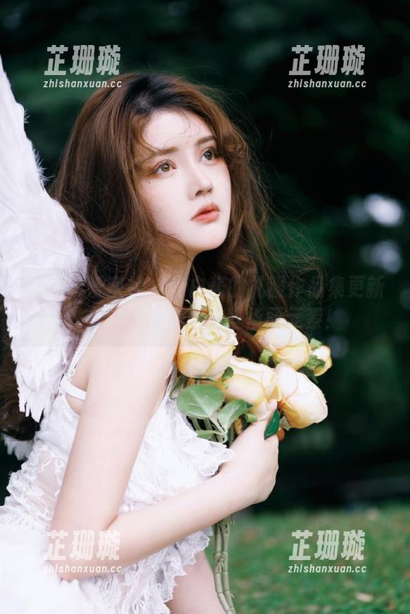 IMiss爱蜜社 - 萌白酱的礼服作品集更新，你的衣橱需要这些华丽元素！