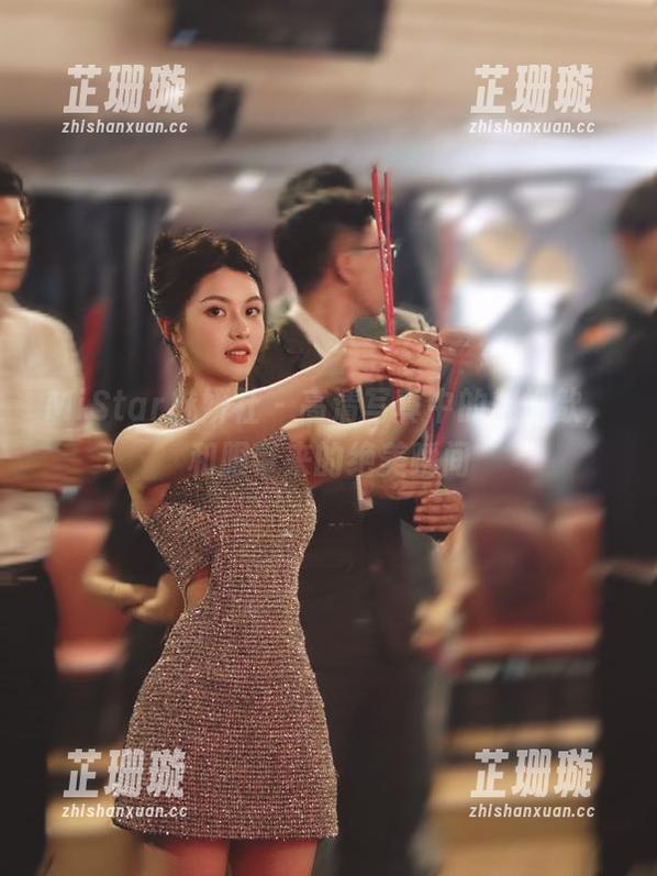 MiStar魅妍社 - 高清写真中的舞媚歆，和服带来的绝美瞬间