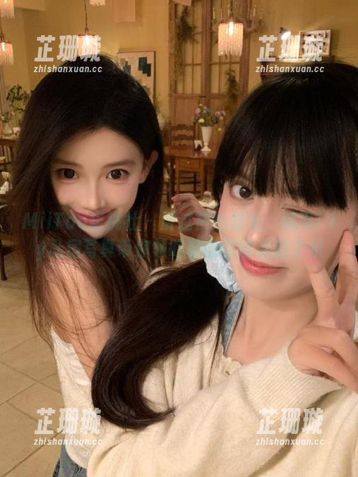 MiiTao蜜桃社-琉璃lily MiiTao蜜桃社 - 度过白色时光:琉璃lily私房写真带你领略静谧与唯美的交织