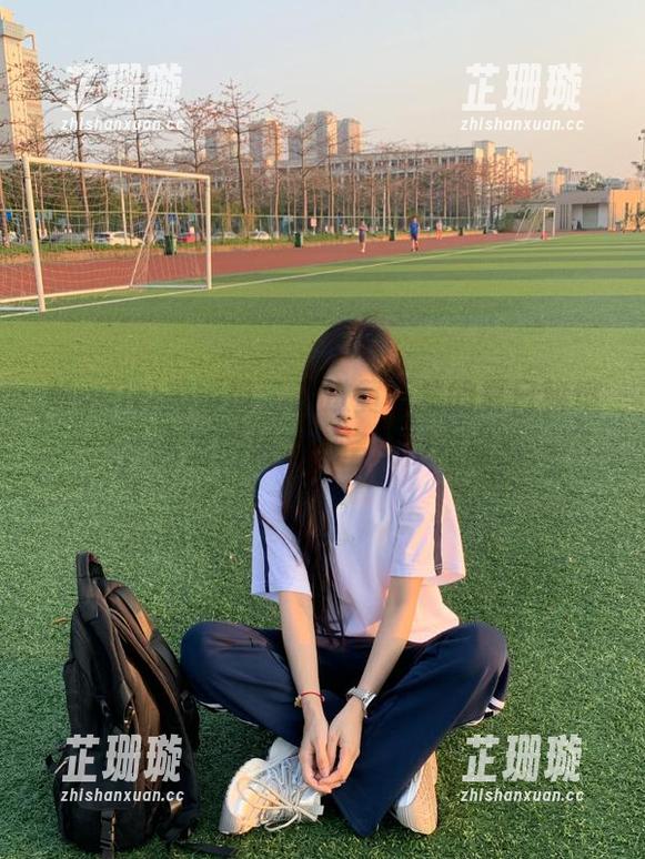 MyGirl美媛馆 - 走进黄乐然的夏日秘境，高清图包为你呈现视觉盛宴
