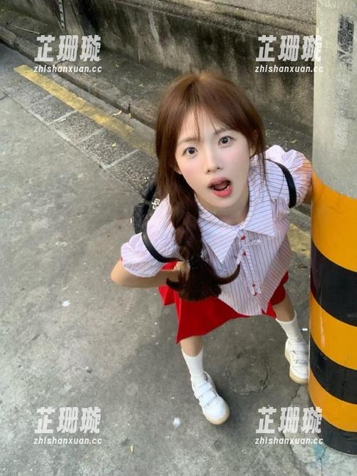 SSA丝社-雪梨 SSA丝社 - 探索雪梨蕾丝写真图册:每一张都令人心动的魅力展现