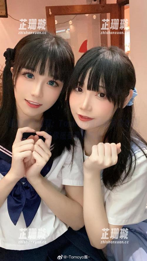 最新图库推荐：Tomoyo酱御姐写真作品带你感受青春气息
