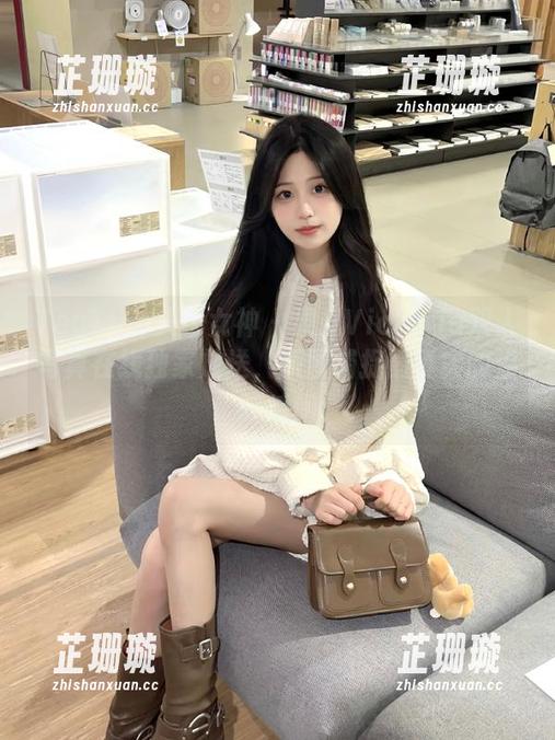 TouTiao头条女神 - 果儿Victoria双人写真在线独家放送，原图捕捉最真实的温暖瞬间