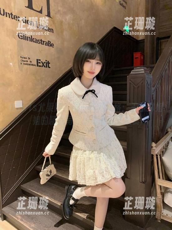 UGirls尤果网 - 不一样的风格：王尔琳姐姐的精彩写真原图与壁纸欣赏