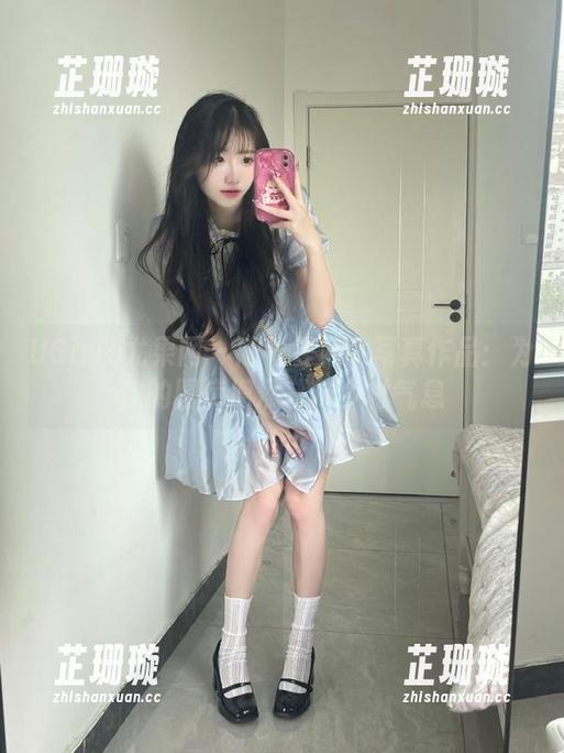 UGirls尤果网 - 陈怡曼奶牛写真作品：为你的图库增添一抹乡村气息