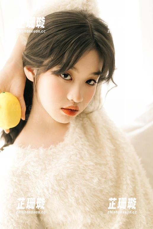 Xiuren秀人网-乔一一 Xiuren秀人网 - 绝美原图!乔一一秘书写真,精选片段让人心动不已!