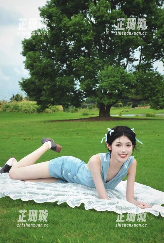 Xiuren秀人网 - 获取周波儿双人图包，免费内容让你的收藏更丰富！