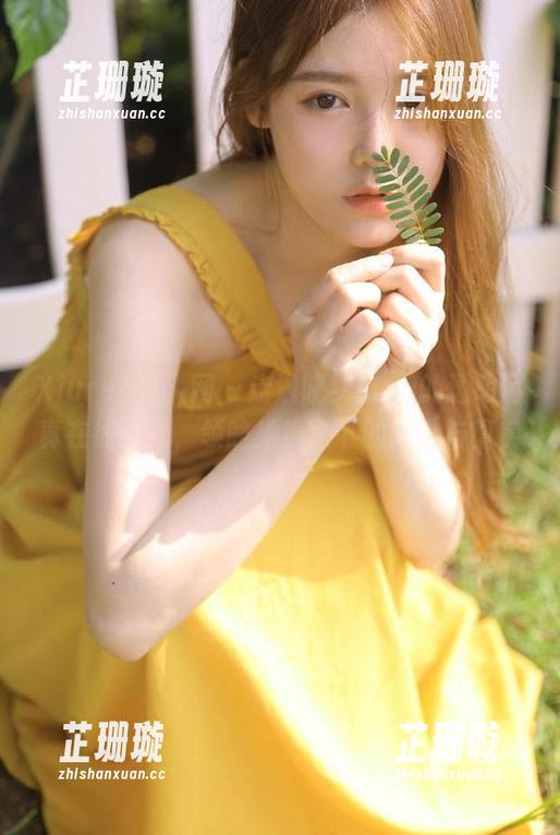 Xiuren秀人网 - 走进晓梦may的透明写真在线合集，领略她镜头下的唯美与真实