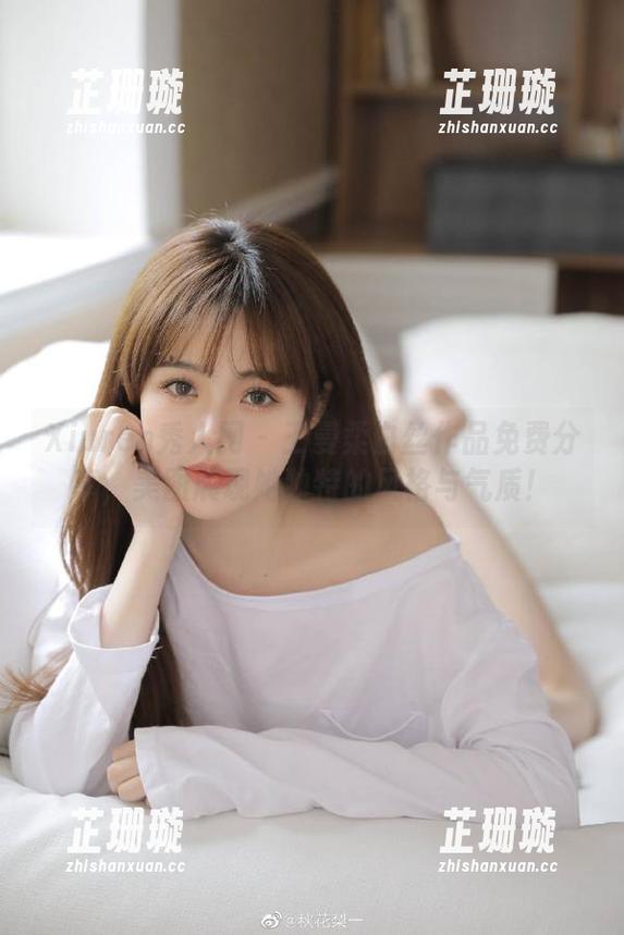 Xiuren秀人网 - 王曼柔白丝作品免费分享，美图展现她独特的风格与气质！