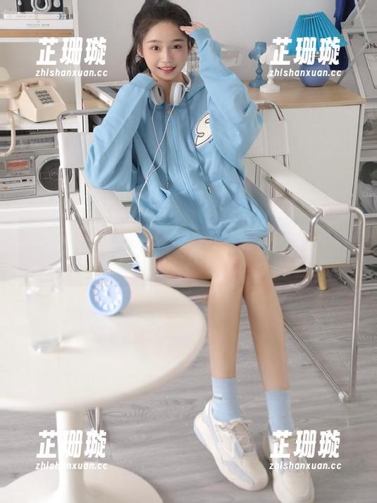 Xiuren秀人网-萌白酱 Xiuren秀人网 - 萌白酱写真原图揭秘:神秘而迷人的秘密世界!