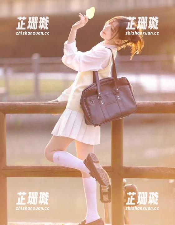 Xiuren秀人网 - 风景尤美的连衣裙写真合集：照片中的每个细节都在挑衅你的审美极限！