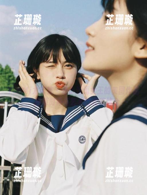 YouMi尤蜜荟 - 是小逗逗女王的美图作品，探索时尚与艺术的完美结合