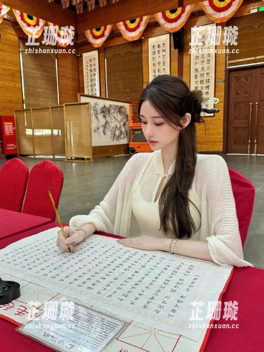 微密圈 - 集合YuYu超甜丫黑白写真，无与伦比的视觉资源合辑上线！