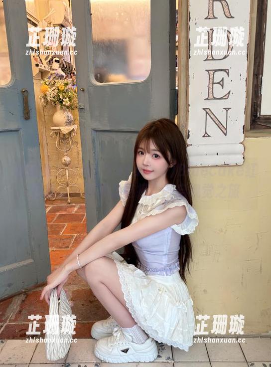 收藏美丽瞬间：Yuka(유카)BlueCake红色独奏写真网盘链接，开启视觉之旅