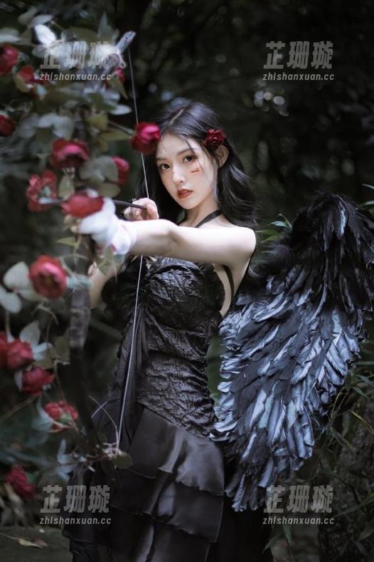 ZinieQ 精美高清图包:ZinieQ春丽(街头霸王)写真作品全收录!