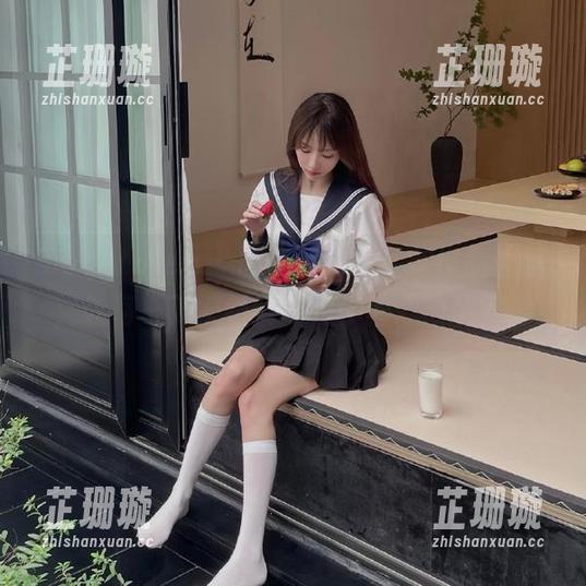 beautyleg - Flora长腿写真作品合集，让每一张壁纸都成为你的心动瞬间！