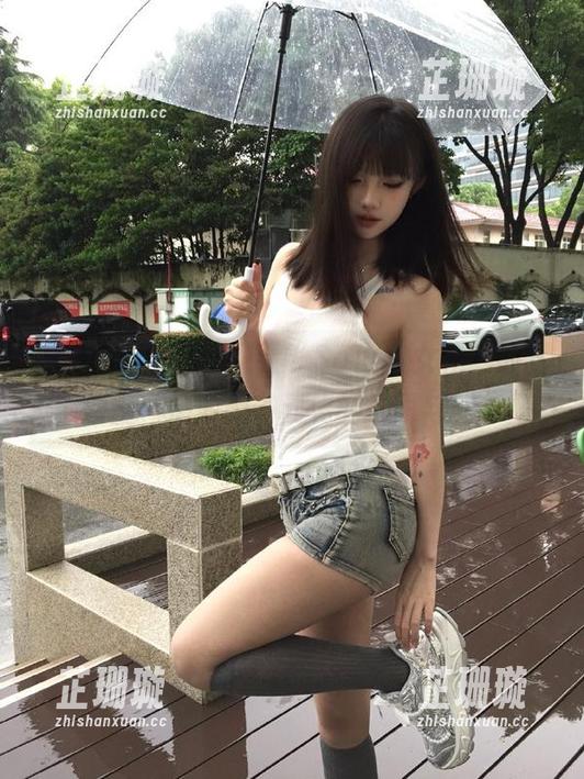 beautyleg - 观看“Sandy女仆”的写真原图，探索她多元化的华丽与创意！