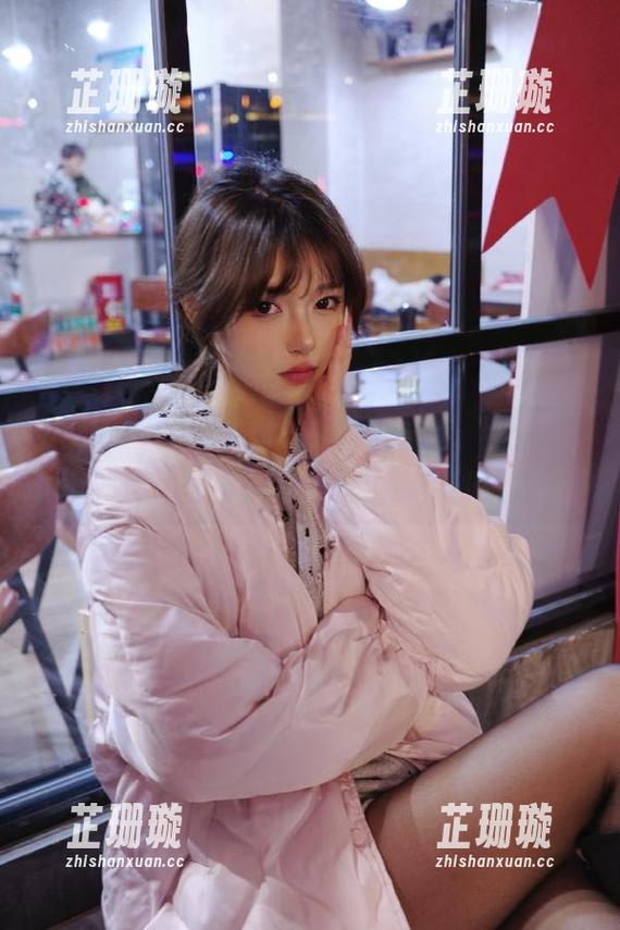 beautyleg-Vanessa beautyleg - 想象中的水手服,Vanessa如何用写真照片颠覆了我们的认知?