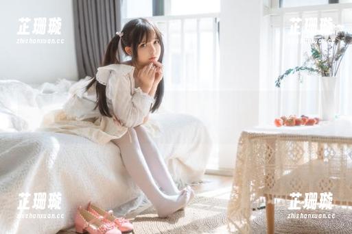 beautyleg - 邂逅Zoey：她的写真原图与深刻剧情之间的完美诠释