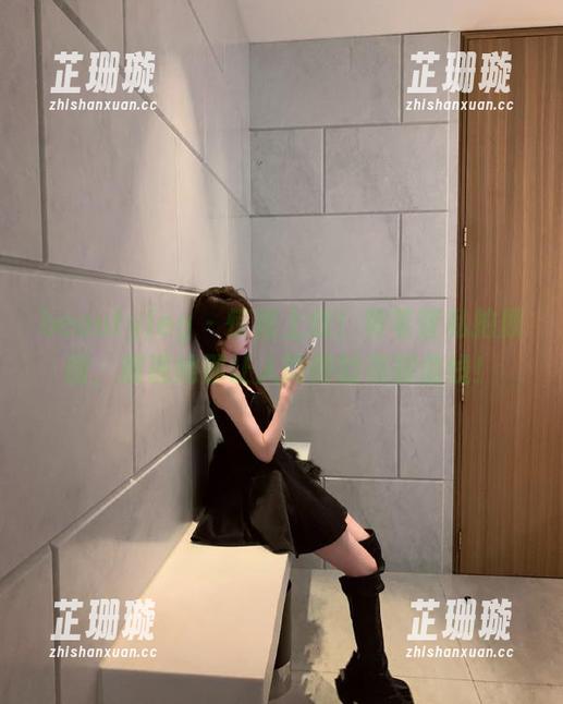 beautyleg - 惊艳上线！黄苇萱私拍原图，展现她那让人陶醉的美腿曲线！