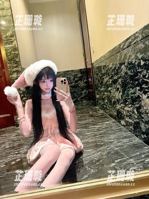 pans - 寻找灵魂的宁静：宁宁独特视角下的高清写真《修女》