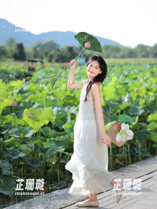 pans - 微妮牛仔裤全套图片大放送，下载它，开启你的时尚之旅吧！