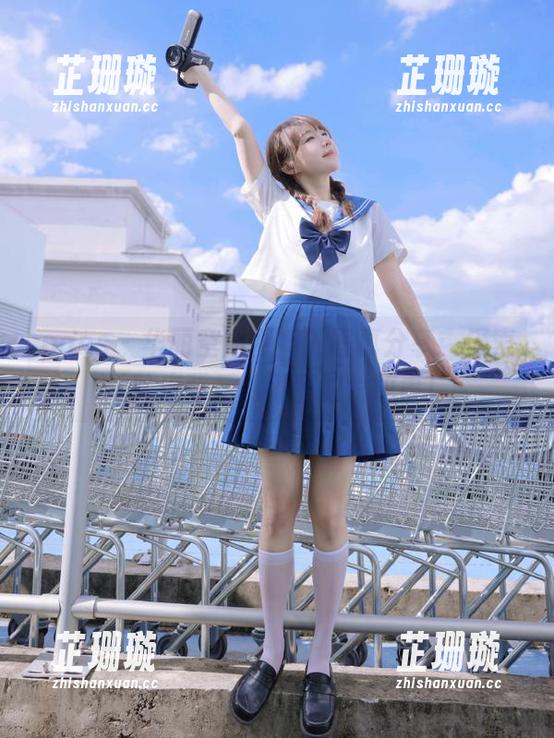 pans - 华丽空姐熙媛的写真分享：探索她脸庞背后的美丽图片故事！