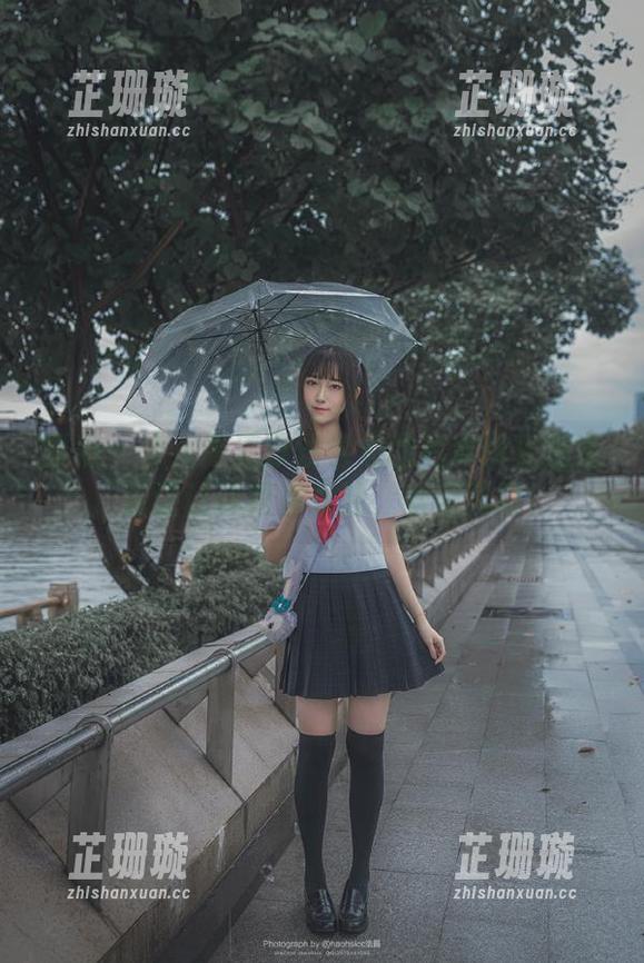 丽柜 - 步入高清汐汐学姐的写真时光隧道，保证让你青春永驻，欢乐无限！