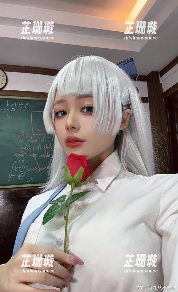 九言从不咕咕的泳衣高清作品集，与清新夏日同行