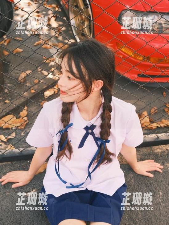 微密圈 - 于芷晴白衬衫作品集精选，演绎都市女性的简约风尚