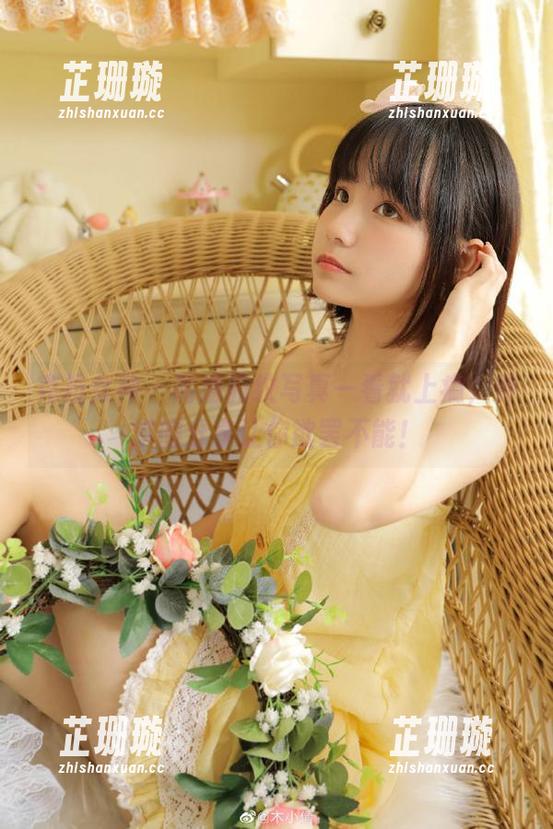 克拉女神-钟淇 克拉女神 - 高清豹纹写真一看就上瘾,钟淇的分享让你欲罢不能!