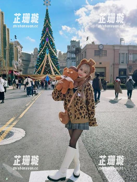 珍藏版冲田凛花rinka天台写真图包：阳光下的梦想与灵动美感