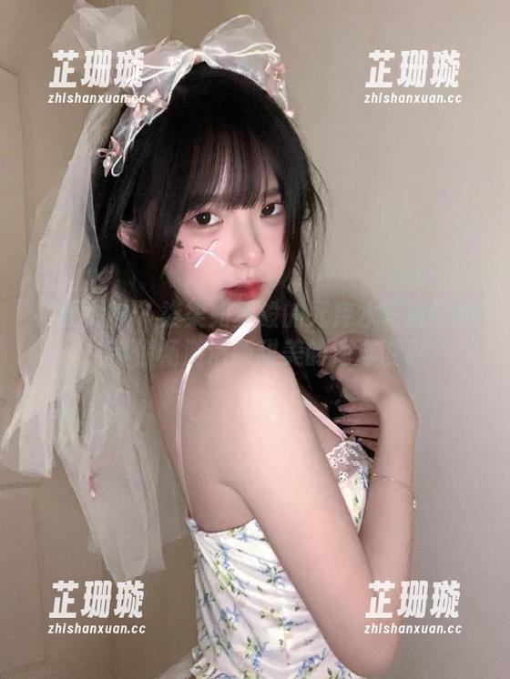 初夏女神 - 柒柒如梦般的死库水写真图包，带你畅游清新甜美的海洋世界