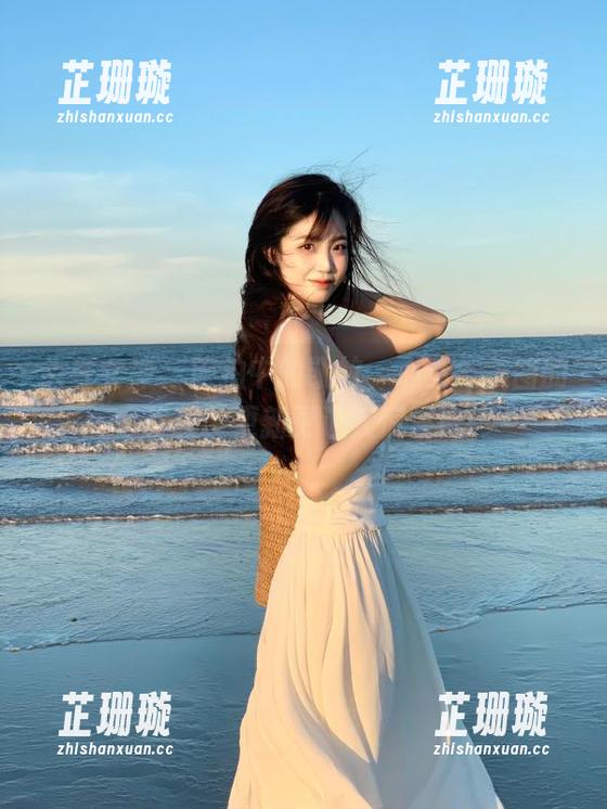 头条女神 - 旅拍中的凯竹，心灵与美图的碰撞，更新更让人惊喜！