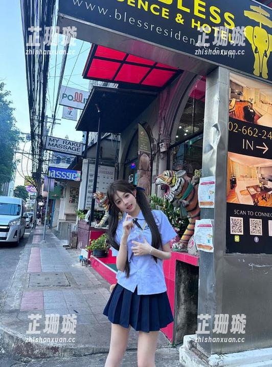 头条女神 - 细数玄子作品：凤舞白沙的魅力与全集欣赏