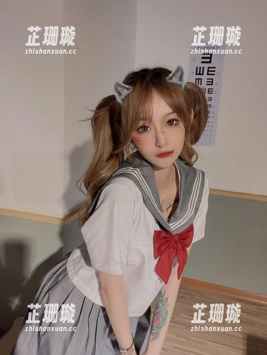 微密圈 - 下载小芯酱精美万圣节全套写真，点亮你的节日灵感和装扮！