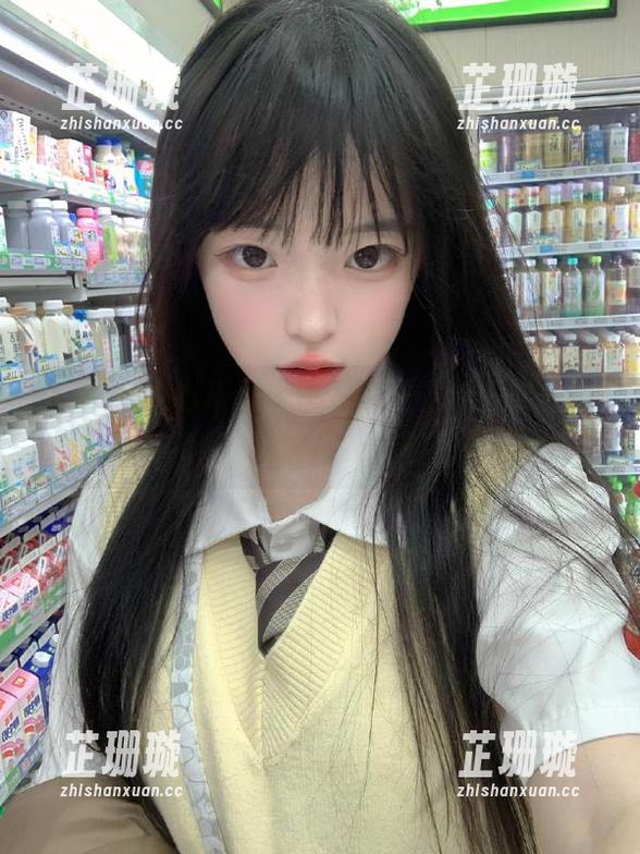 尤果网 - 心儿天台写真作品全新发布，福利原图等你来欣赏！