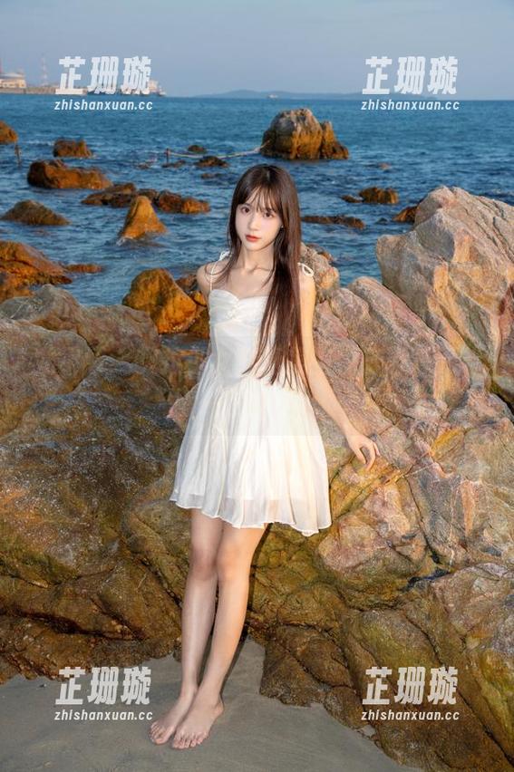 尤果网 - 贝拉少女写真美图，记录青春的每一个动人瞬间