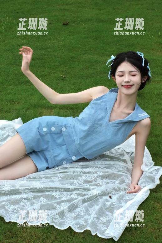尤果网 - 赵伊彤蕾丝写真原图：窥探她背后的故事与灵感