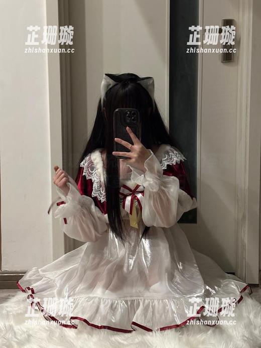 用美图呈现“巧克力小圆面包”的圣诞作品，享受温暖的节日