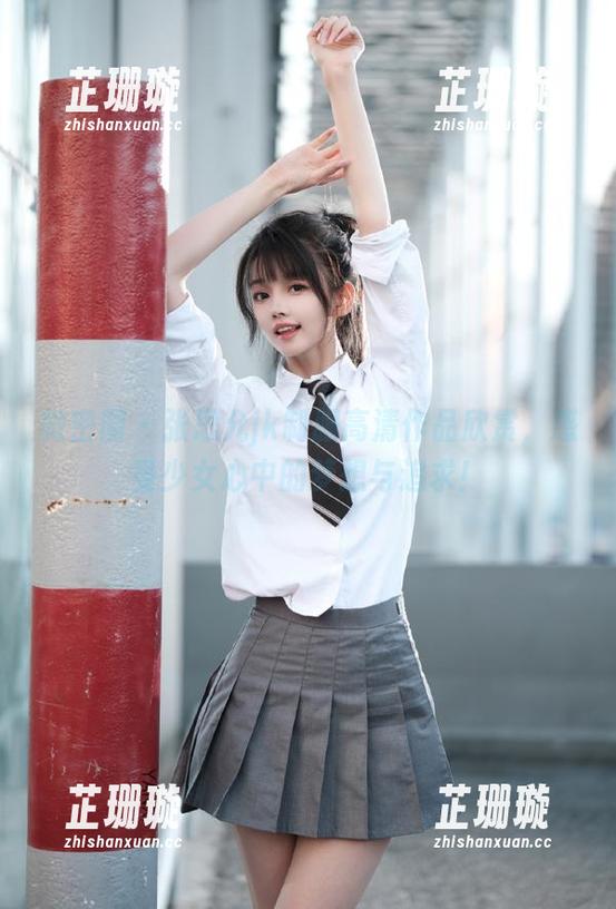 微密圈 - 张思允jk制服高清作品欣赏，感受少女心中的梦想与追求！