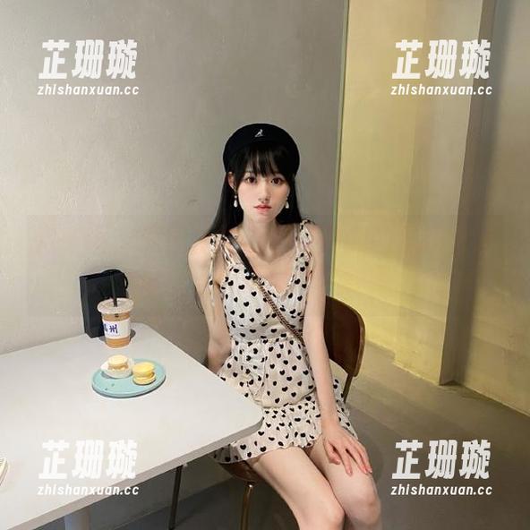 微密圈 - 原图抢先看：张老师的居家艺术写真，快来免费下载吧