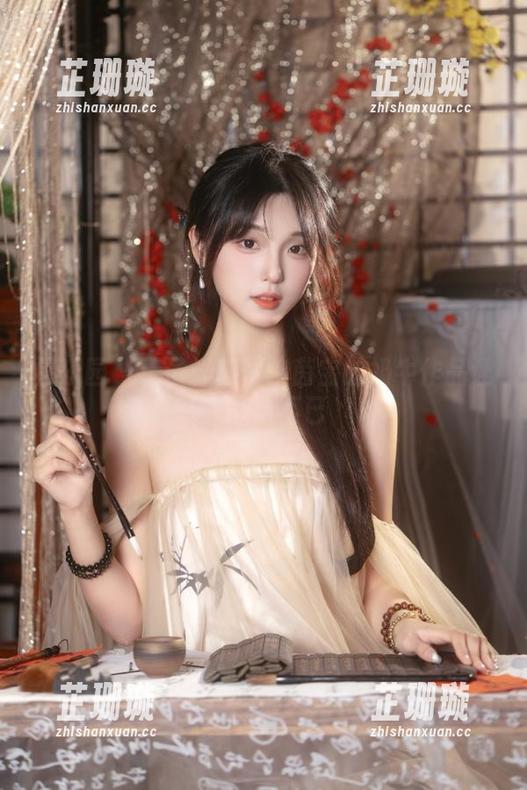 星乐园 - 无圣光艺术：茵宝的奶牛作品让人心动不已