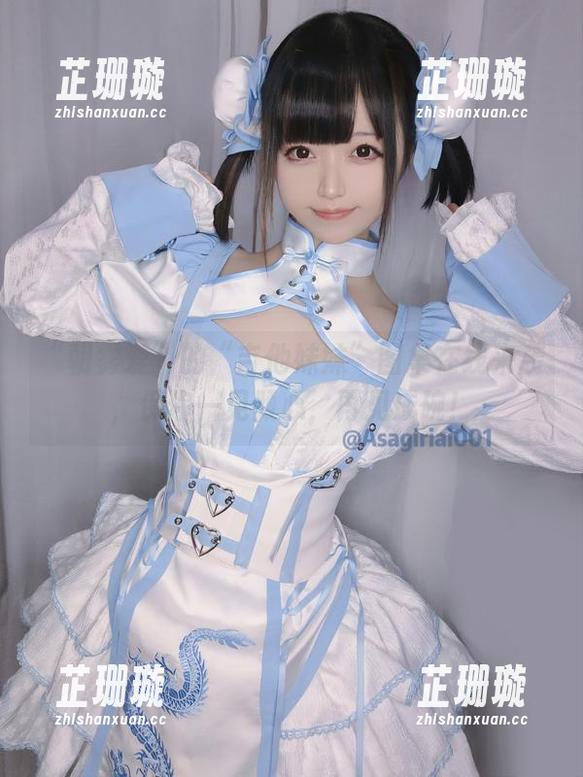 “朝雾爱”的“吉他妹妹”图集在线来袭，保你一见倾心，再见成碗！