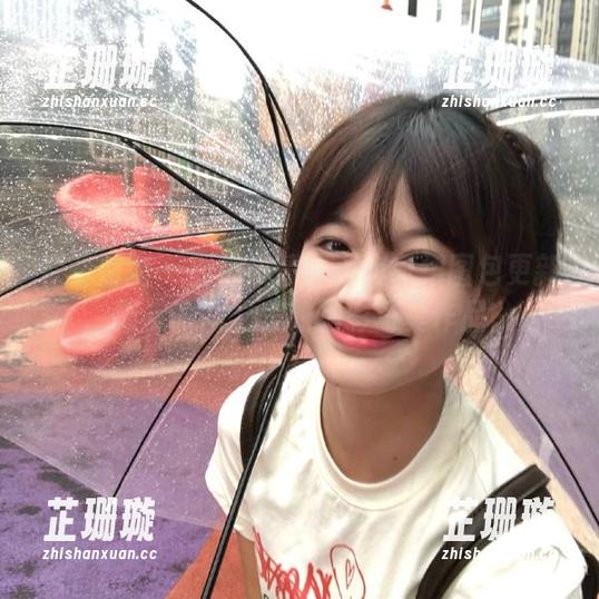 森萝财团 - 别样风情！小夜白裙图包更新，捕捉瞬间之美的精彩写真作品。