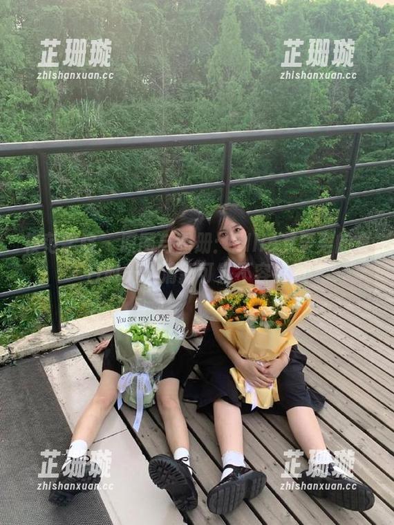 模范学院 - 原图与图册：Ellie艾栗栗的夏日时光，清新可人不容错过