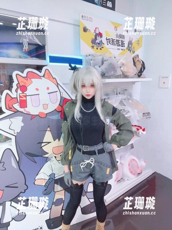樱岛嗷一最新图库分享：海天书香水榭写真作品点亮你生活的角落