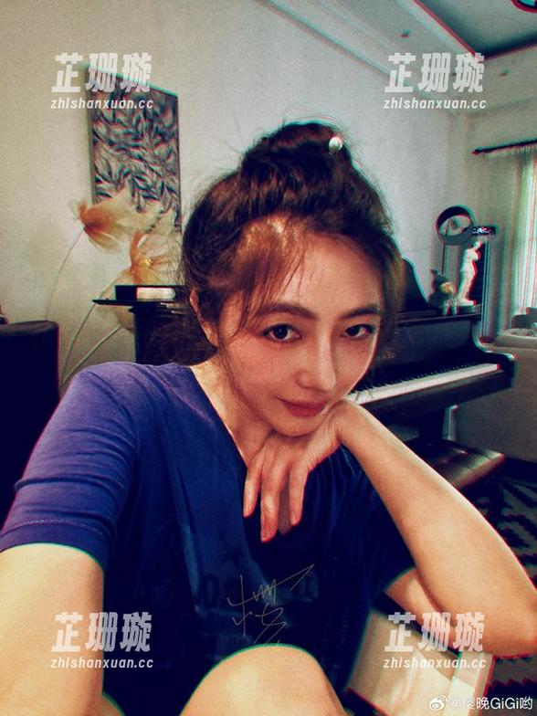 樱晚gigi的镜头记录：精选女孩写真，让美丽瞬间定格