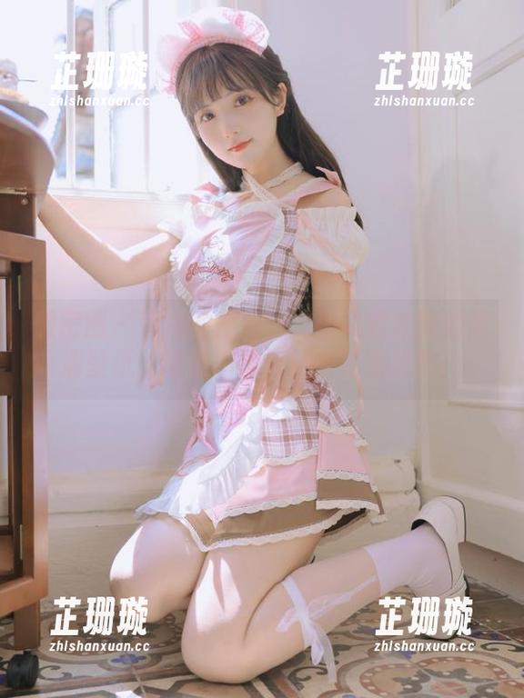 微密圈 - 海边的魔力：沈汝凡超哇塞的高清壁纸，感受海浪与风的亲密接触！