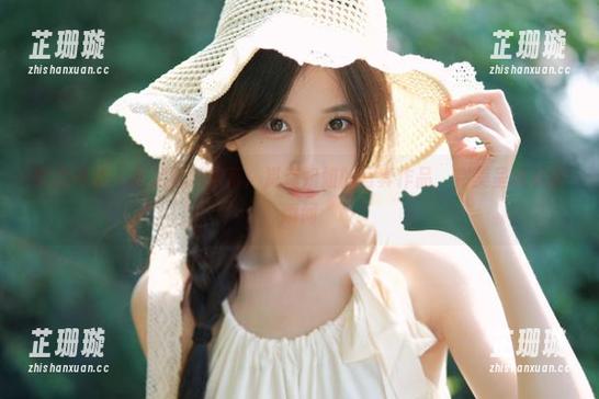 物恋传媒 - 高清壁纸推荐：岚岚姐姐的写真作品，完美呈现美丽瞬间